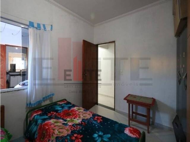 Casa para Venda em Peruíbe - 4